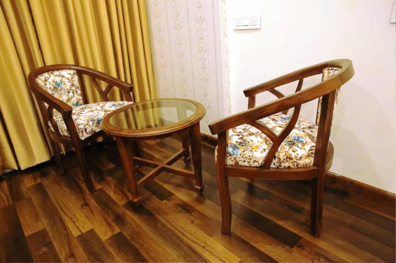Hotel Citi Inn Grande Zirakpur Buitenkant foto