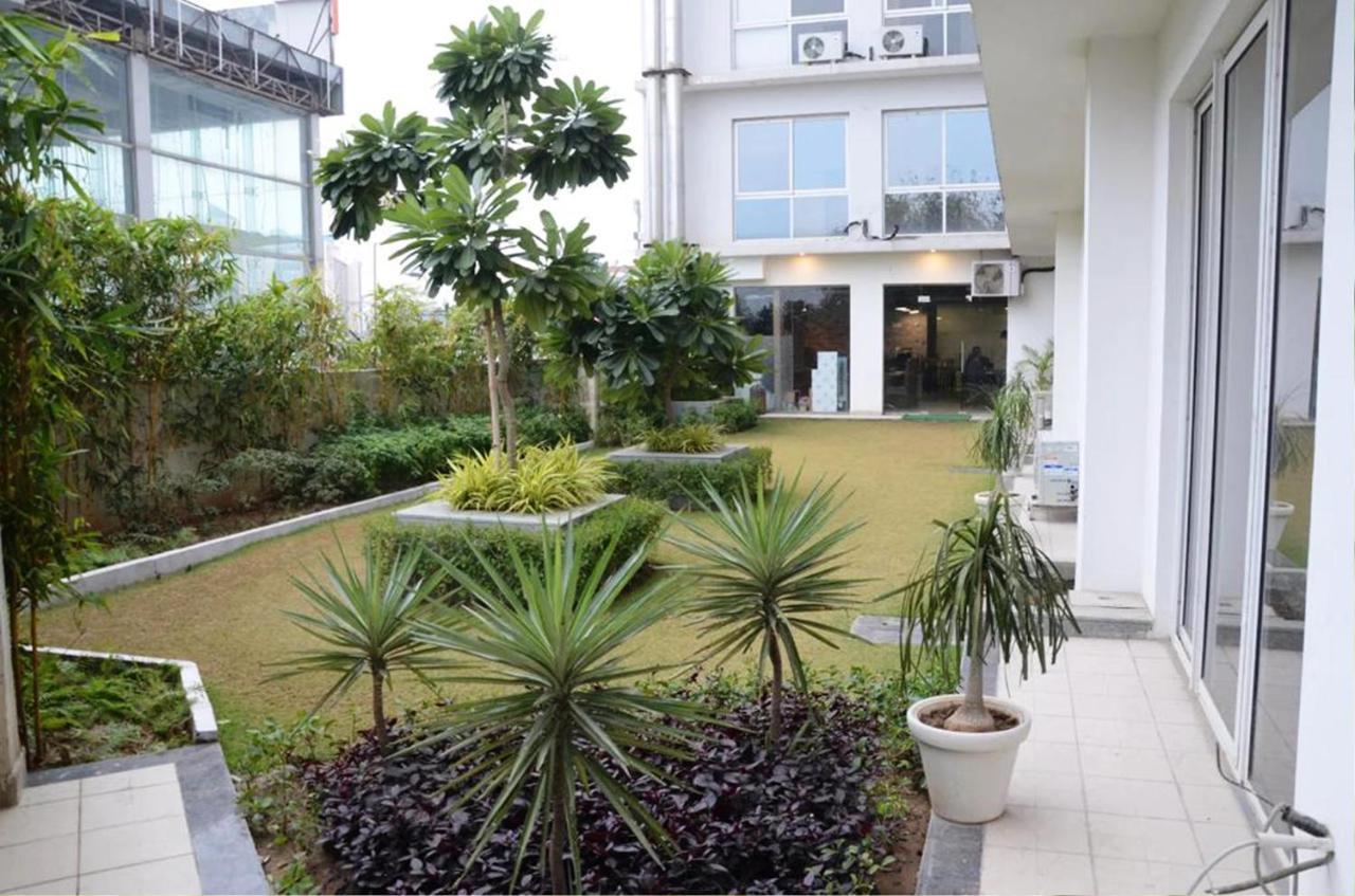 Hotel Citi Inn Grande Zirakpur Buitenkant foto