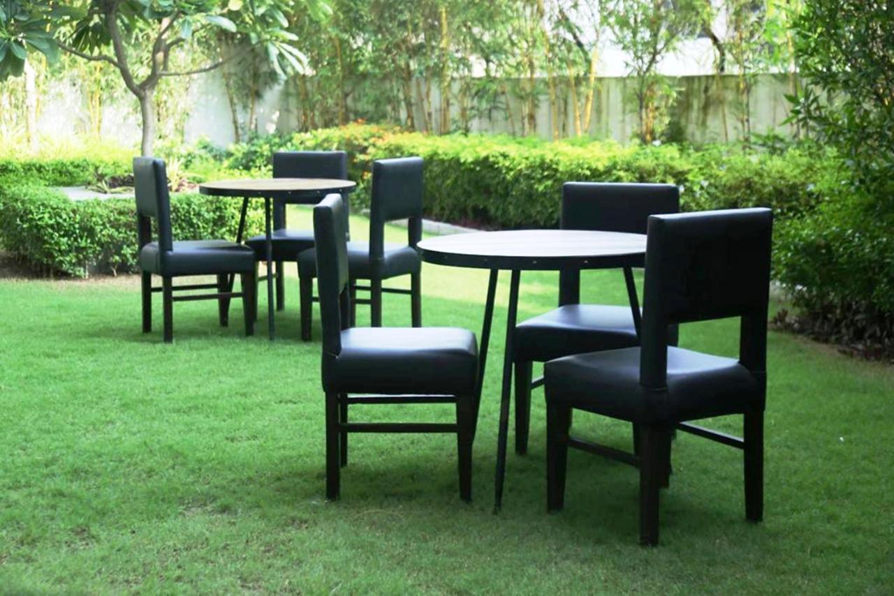 Hotel Citi Inn Grande Zirakpur Buitenkant foto